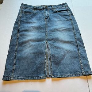 Women's Bubblegum Faded Blue Jean Pencil Skirt Size 12